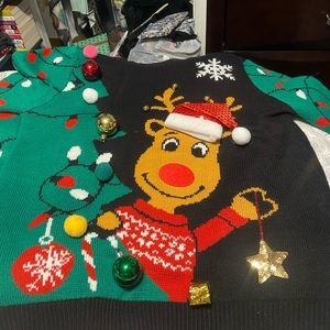 5/$10 | No Boundaries | Christmas Sweater with Reindeer